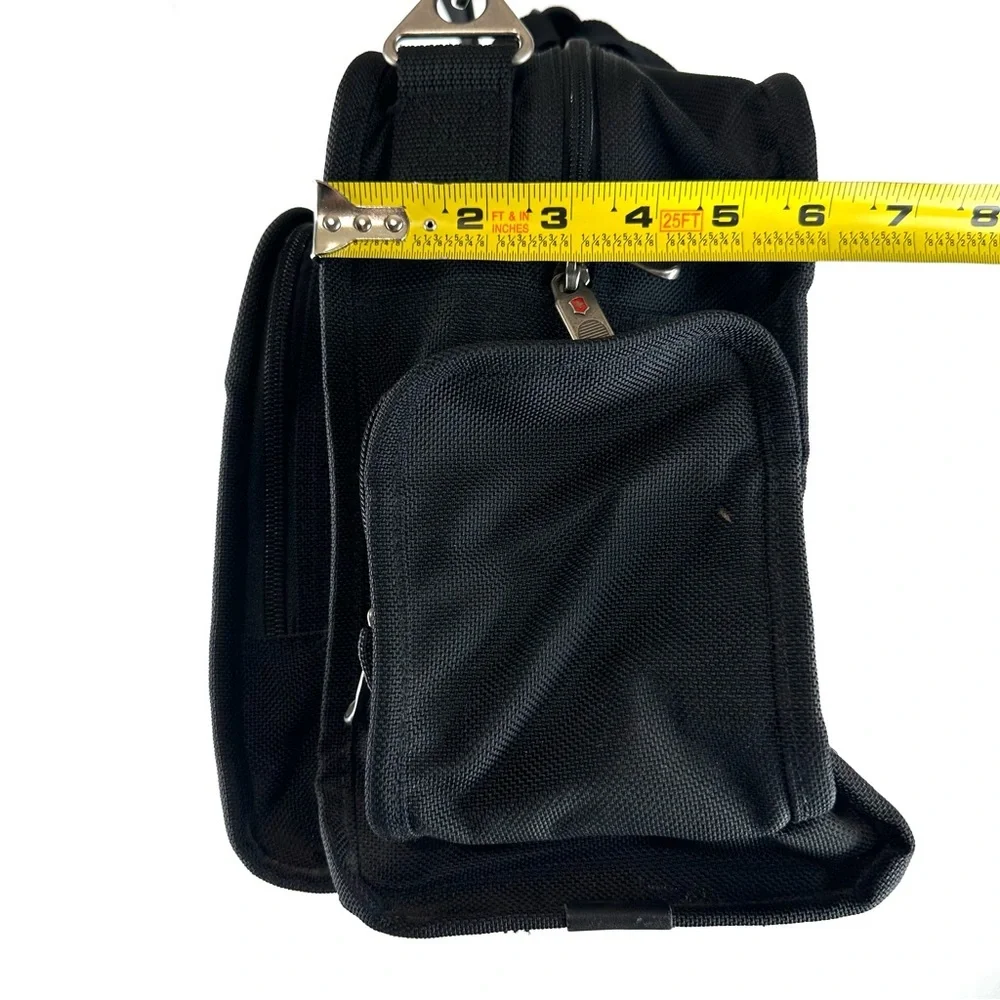 Victorinox padded adjustable